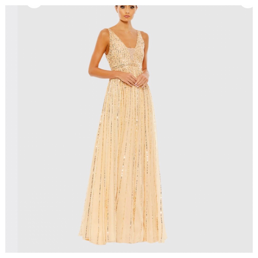 Mac Duggal Sequin Plunge Neck Gown Size 14 Sunset Style 10700